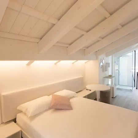 ゲストハウス Casa San Cristoforo