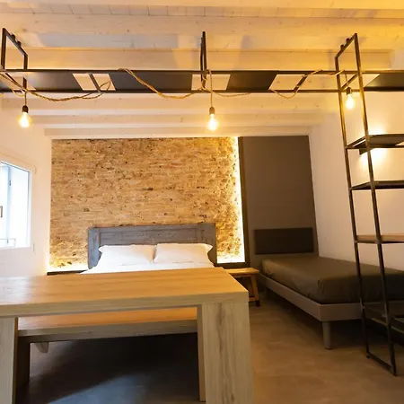 Casa San Cristoforo 3* キオッジャ