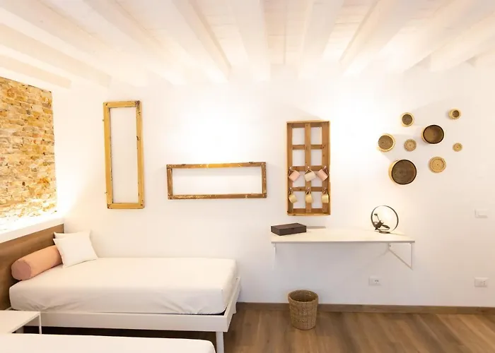 ゲストハウス Casa San Cristoforo キオッジャ